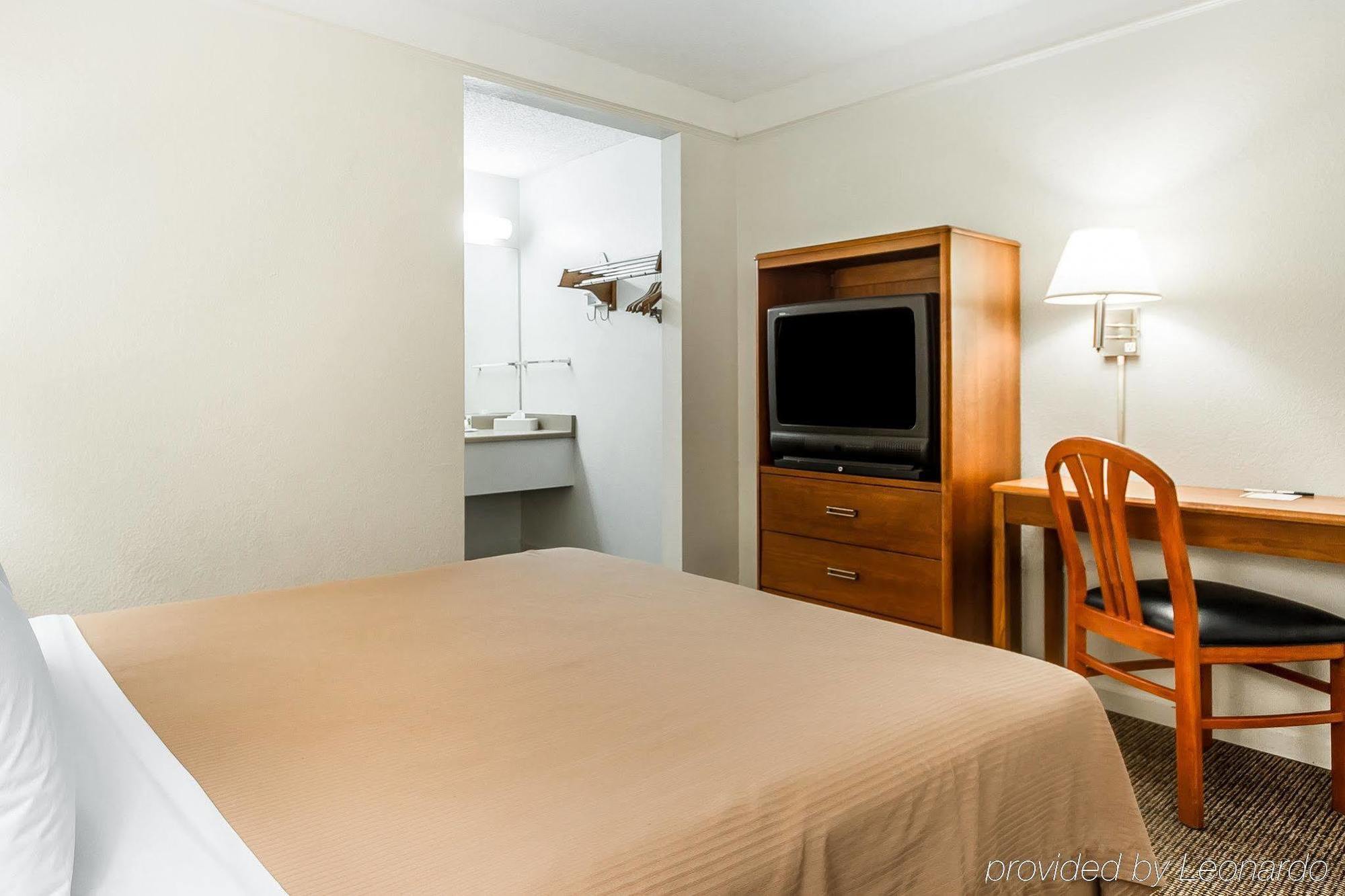 Quality Inn ستوكتون، كاليفورنيا المظهر الخارجي الصورة
