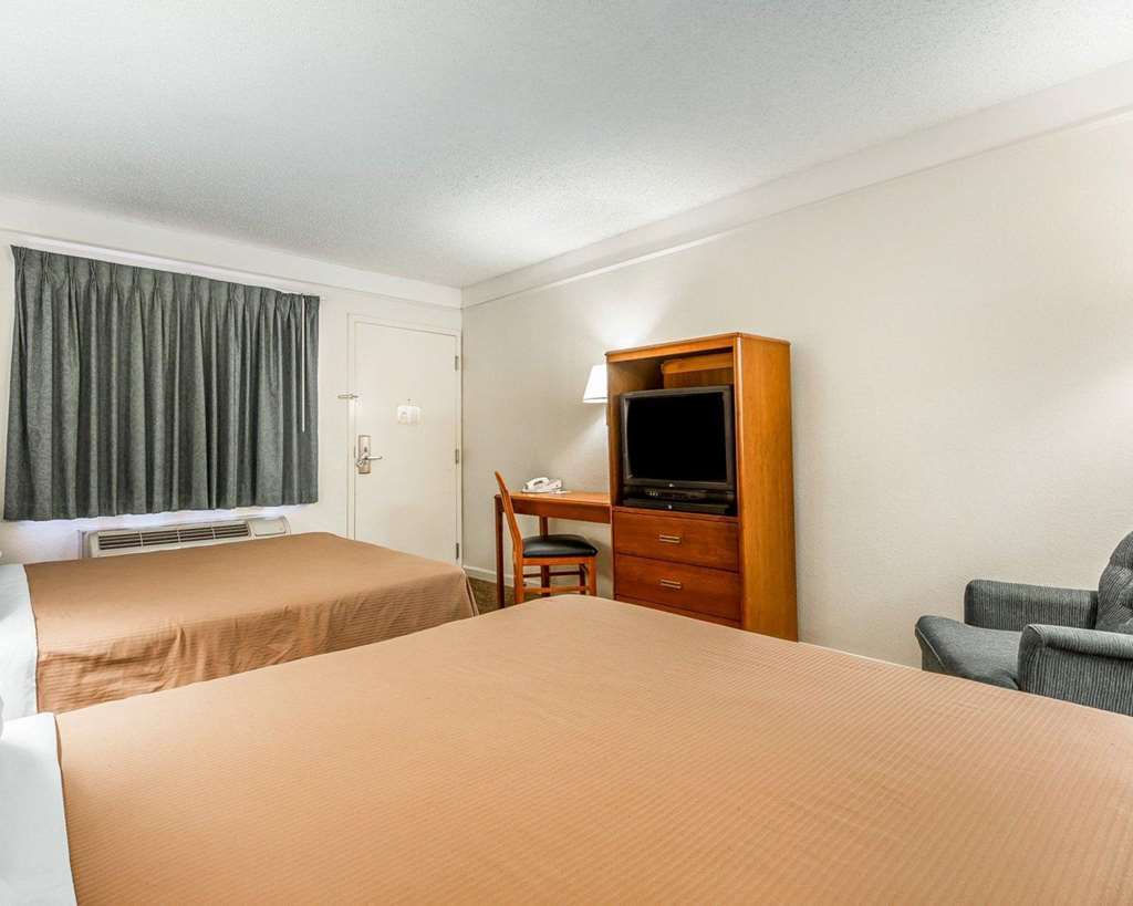 Quality Inn ستوكتون، كاليفورنيا الغرفة الصورة